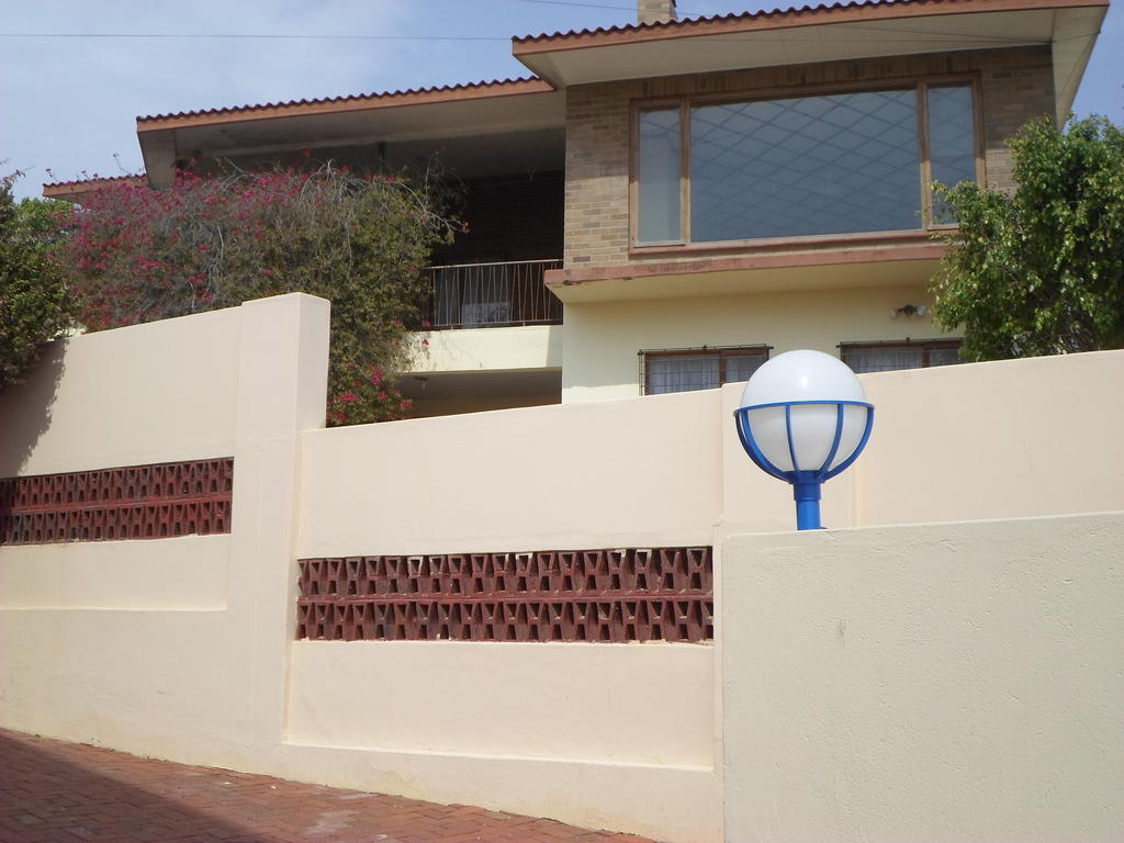 Sea-View Zum Sperrgebiet Hotel Luderitz ภายนอก รูปภาพ