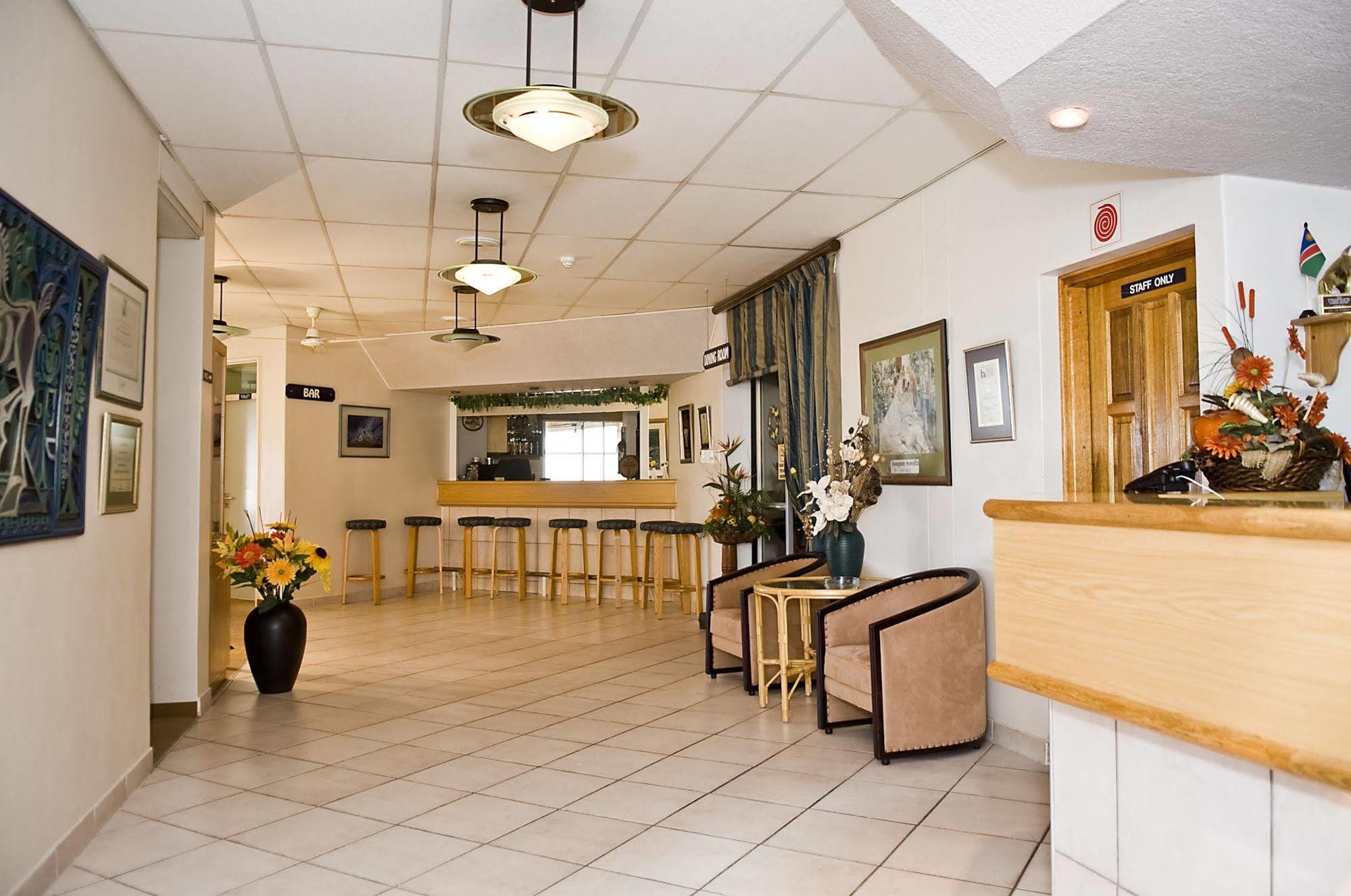 Sea-View Zum Sperrgebiet Hotel Luderitz ภายนอก รูปภาพ